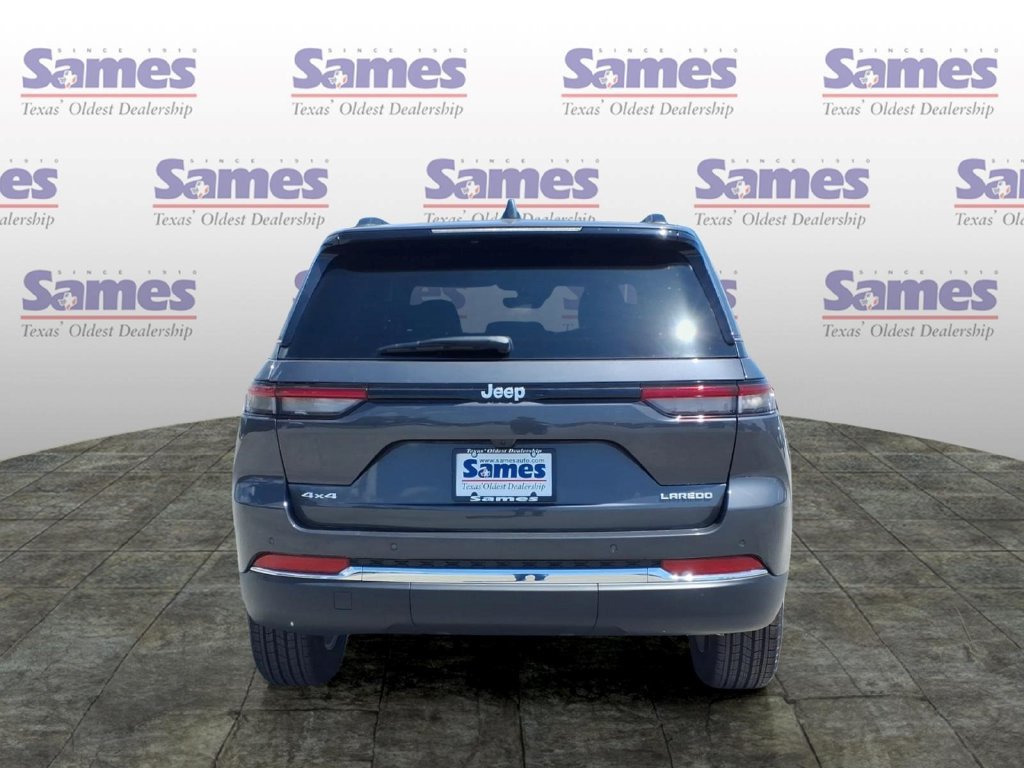 New 2026 Jeep Grand Cherokee Laredo AWD/4WD image 6