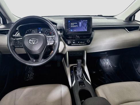 Used 2023 Toyota Corolla Cross L FWD image 17