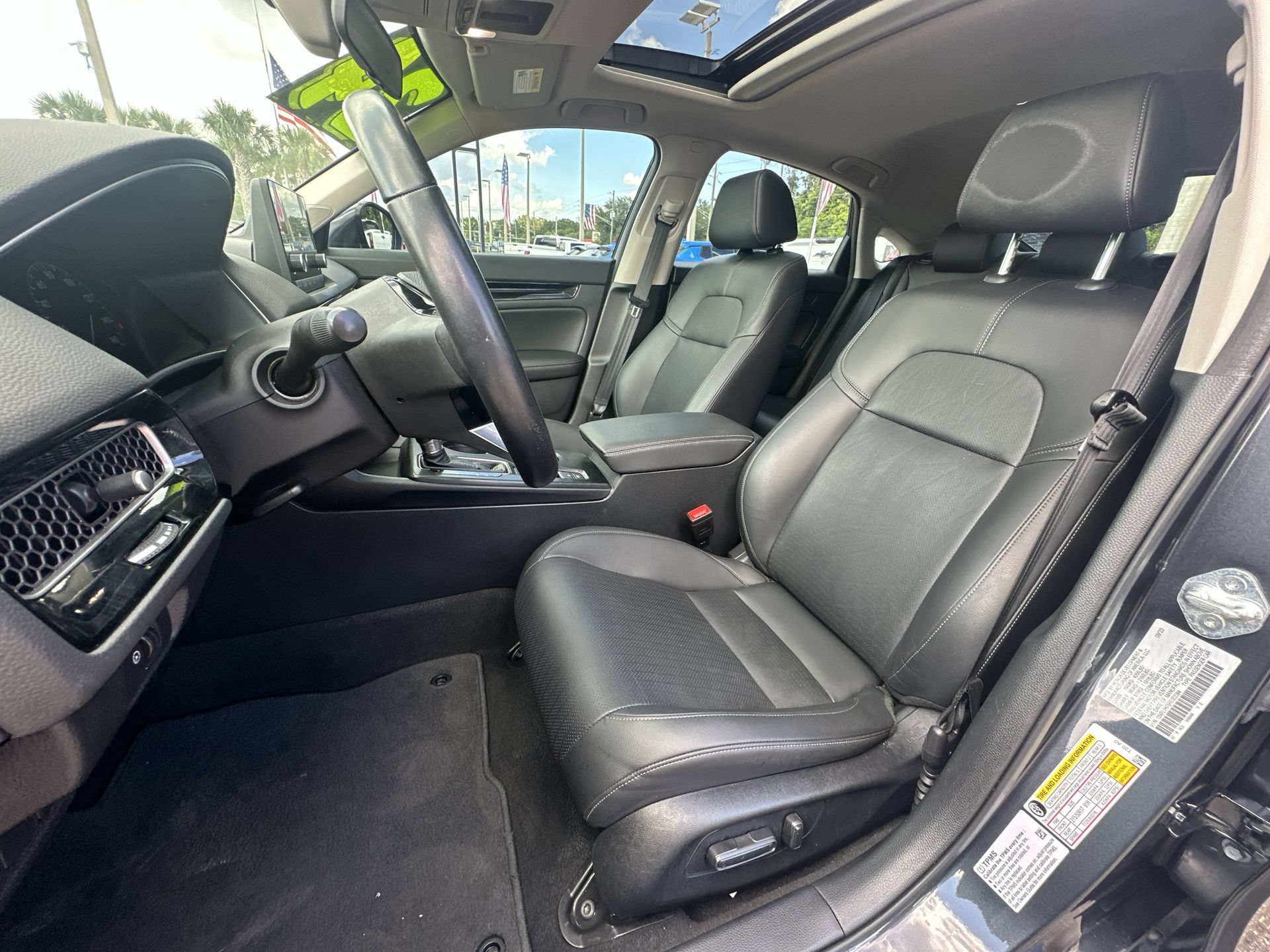 Used 2024 Honda Civic EX-L image 19