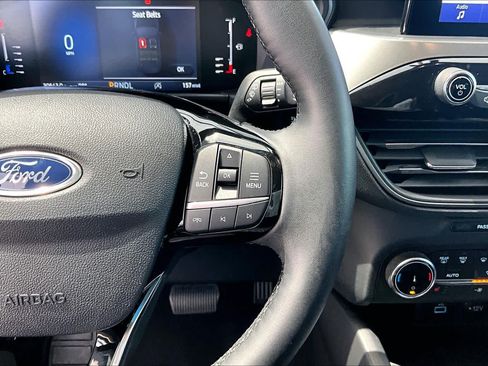 Used 2023 Ford Escape Active AWD/4WD image 24