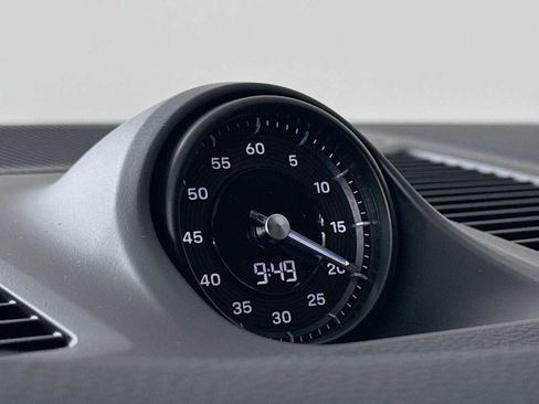 New 2026 Porsche Cayenne Coupe image 17