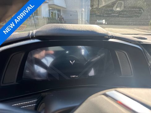 Used 2023 Chevrolet Corvette Stingray Preferred Cpe RWD image 6