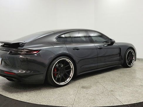 Used 2018 Porsche Panamera 4 AWD/4WD image 5