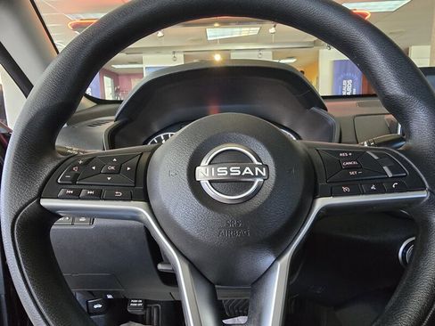 Used 2024 Nissan Altima 2.5 SV image 24