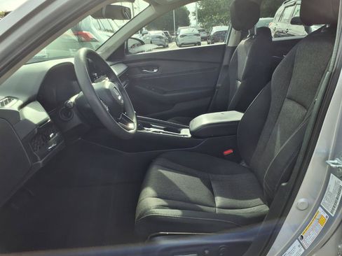 Certified 2024 Honda Accord EX image 17