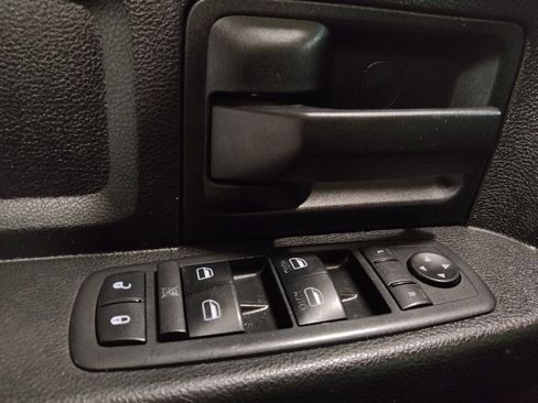 Used 2019 RAM 1500 Tradesman image 27