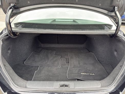 Certified 2024 Nissan Sentra SV image 33