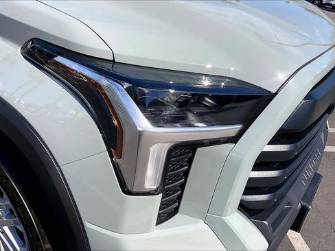 New 2026 Toyota Tundra SR5 image 13