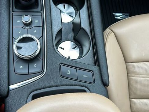 Used 2020 Cadillac XT6 Premium Luxury w/ Platinum Package image 23