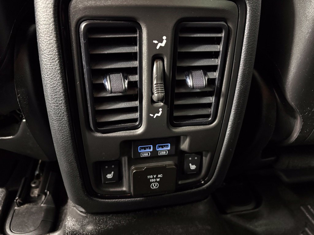 Used 2024 Dodge Durango GT AWD/4WD image 17