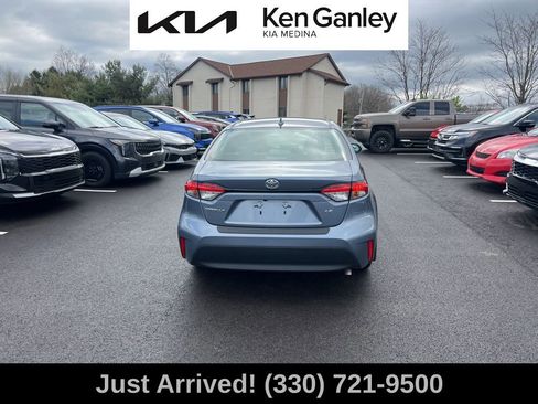 Used 2024 Toyota Corolla LE image 6