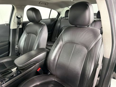 Used 2014 Buick LaCrosse Leather FWD image 9