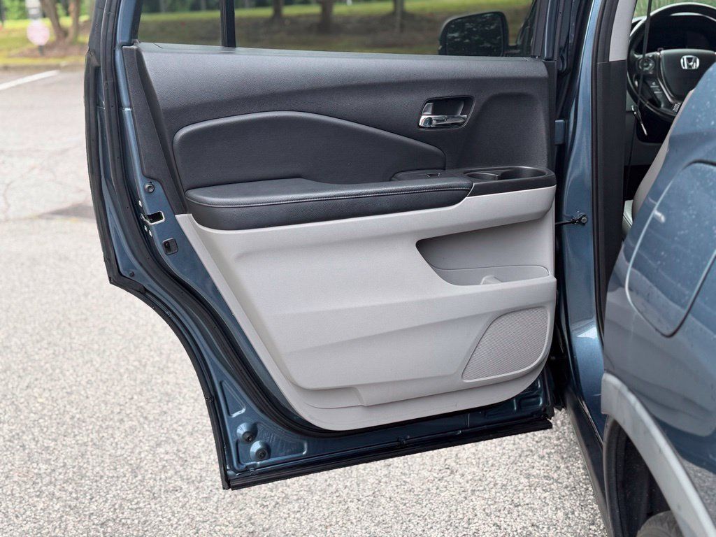 Used 2018 Honda Pilot EX-L image 12