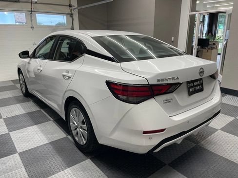 Used 2022 Nissan Sentra S FWD image 8
