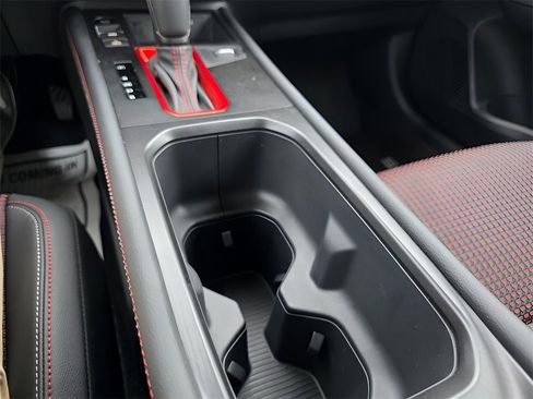 New 2026 Nissan Kicks SR image 25