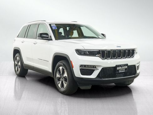 Used 2024 Jeep Grand Cherokee Limited 4xe AWD/4WD image 7