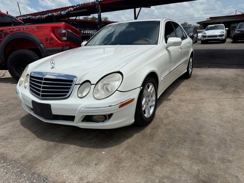 Used 2007 Mercedes-Benz E 320 BlueTEC Sedan w/ Premium Pkg 1 image 2