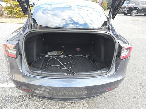 Used 2021 Tesla Model 3 Standard Range Plus image 17