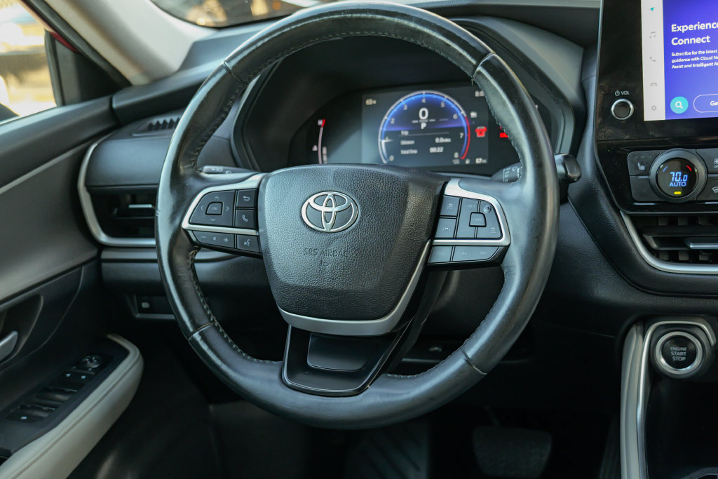Used 2024 Toyota Grand Highlander AWD image 41
