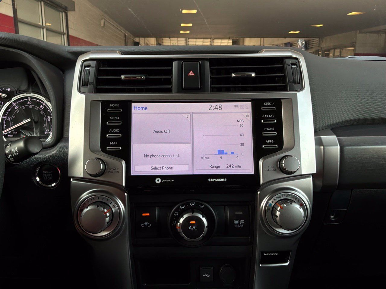 Used 2024 Toyota 4Runner TRD Sport AWD/4WD image 28