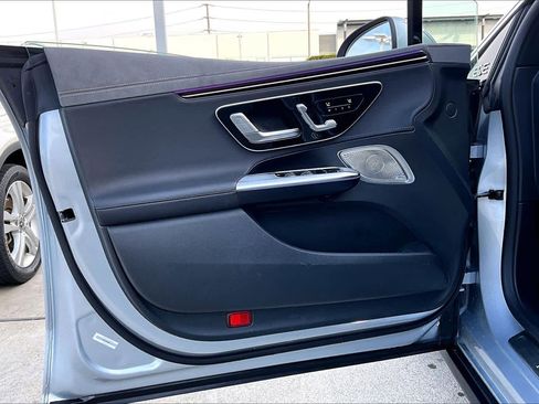 Used 2023 Mercedes-Benz EQE 350+ 4MATIC Sedan w/ Exclusive Trim Package image 21