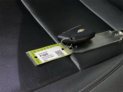 Certified 2024 Chevrolet Silverado 2500 LTZ w/ LTZ Convenience Package image 42