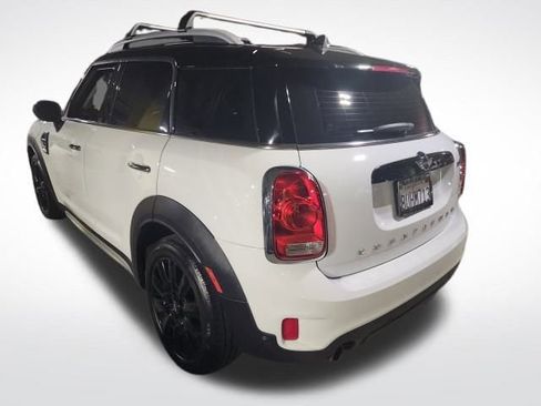 Used 2018 MINI Cooper Countryman image 2