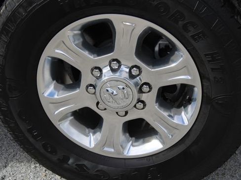 Used 2024 RAM 2500 Big Horn w/ Sport Appearance Package image 28