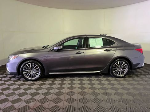 Used 2018 Acura TLX V6 w/ Advance Package FWD image 4