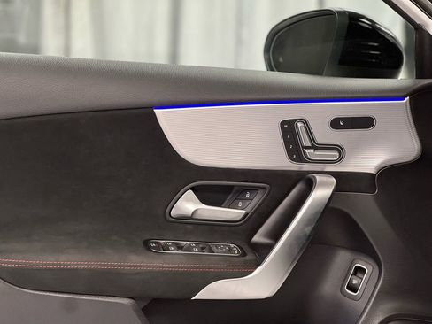 Used 2022 Mercedes-Benz A 220 4MATIC image 37