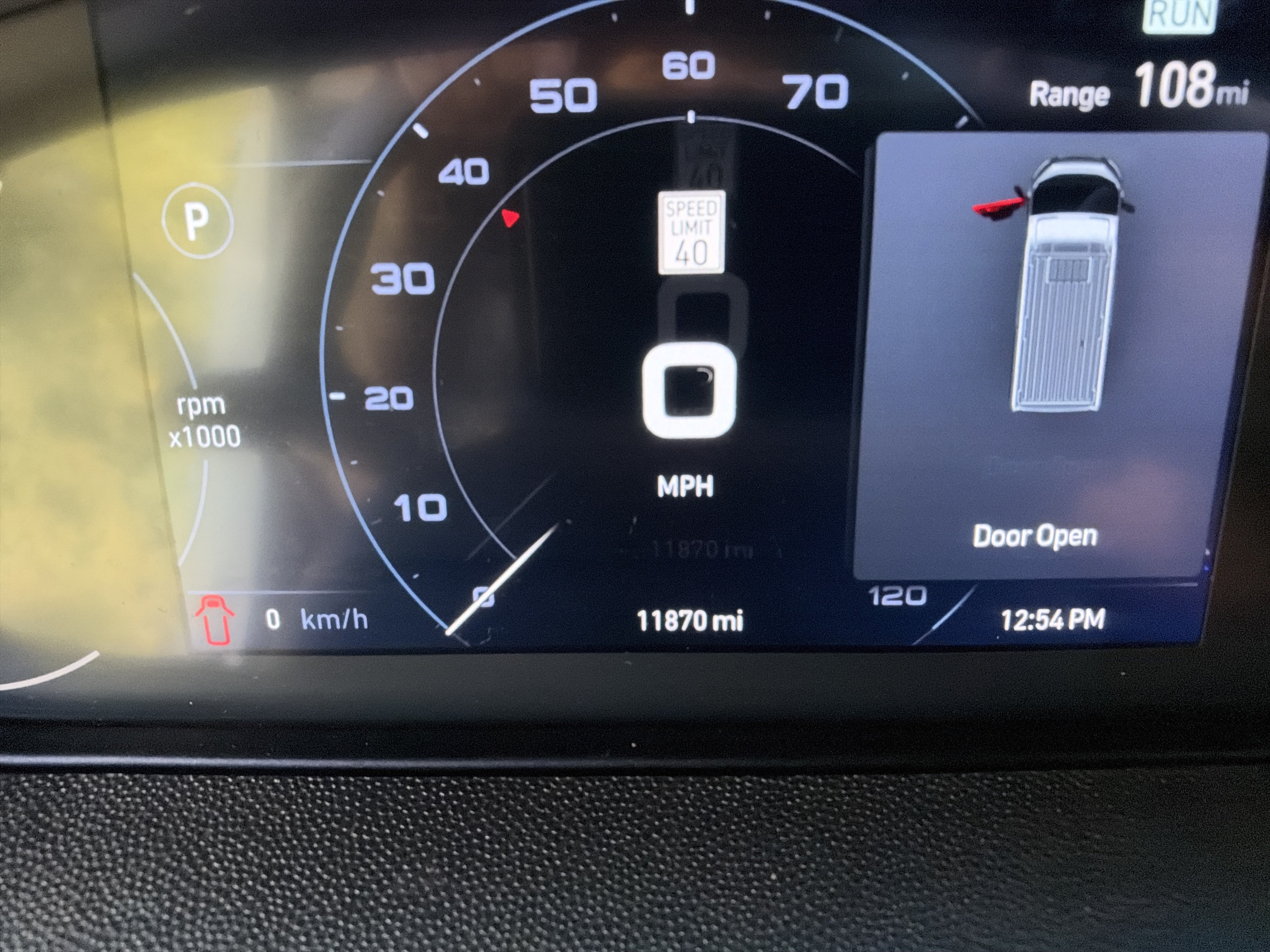 Used 2025 RAM ProMaster 2500 w/ U-Haul Equipment Group FWD image 21