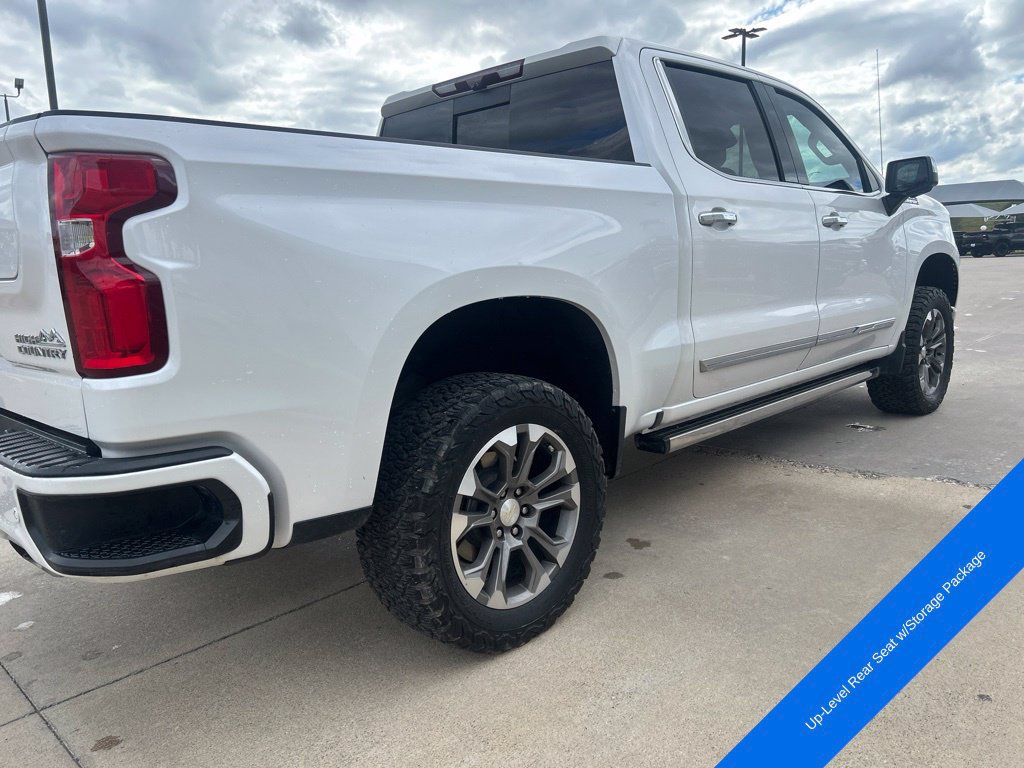 Used 2023 Chevrolet Silverado 1500 High Country w/ Technology Package AWD/4WD image 4