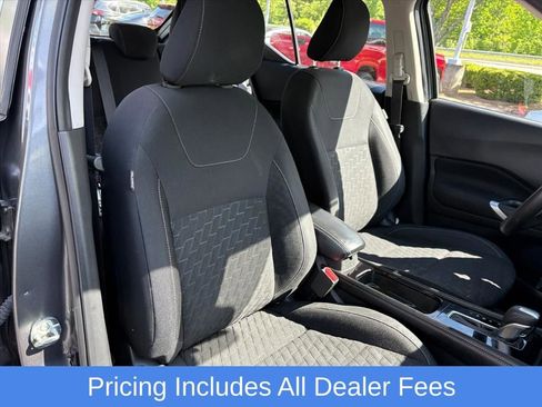 Certified 2022 Nissan Kicks SV FWD image 20