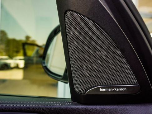 Used 2020 BMW X7 xDrive40i w/ M Sport Package image 36