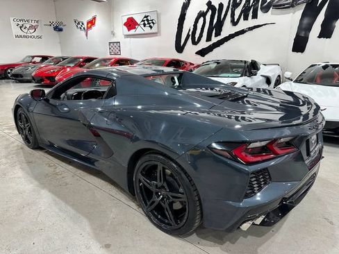 Used 2021 Chevrolet Corvette Stingray Convertible w/ 1LT RWD image 21