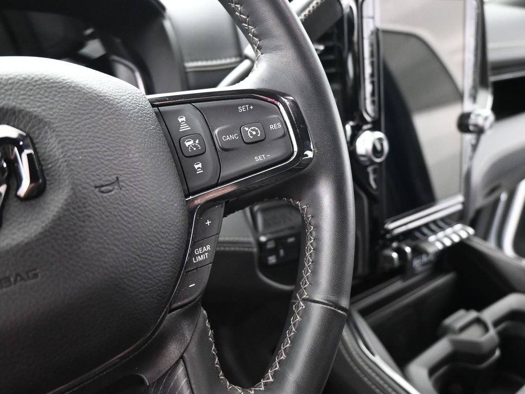 Used 2024 RAM 2500 Limited AWD/4WD image 16