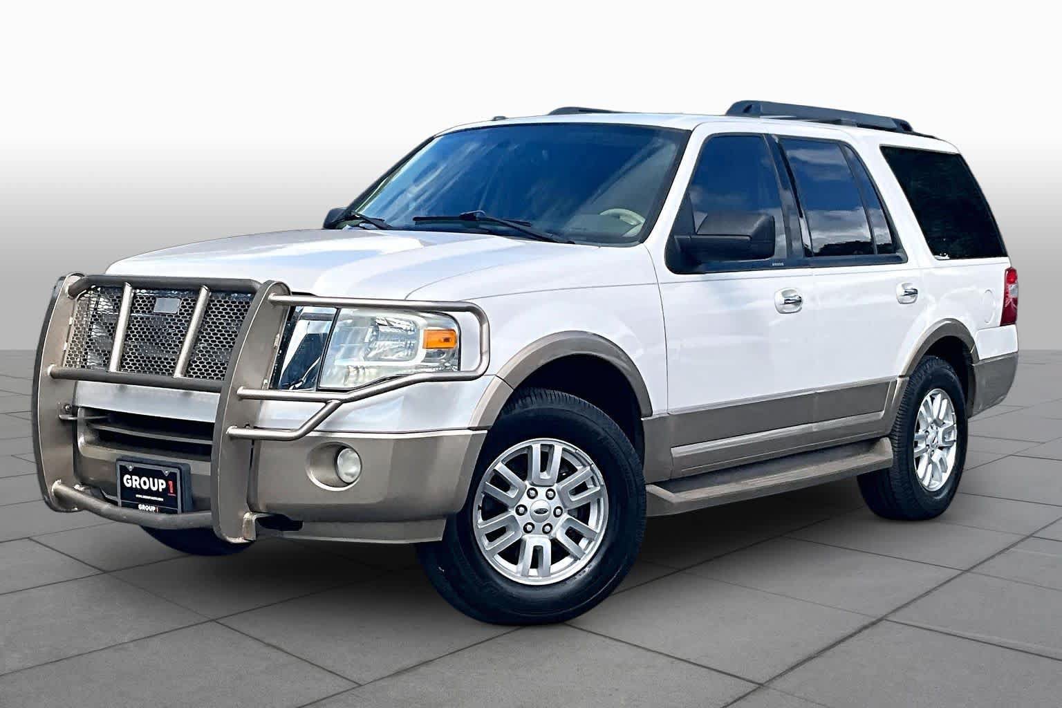 Used 2014 Ford Expedition XLT w/ Equipment Group 202A RWD image 1