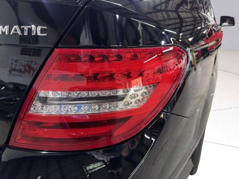 Used 2012 Mercedes-Benz C 300 Sport image 14