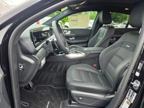 New 2026 Mercedes-Benz GLE 53 AMG 4MATIC Coupe image 13