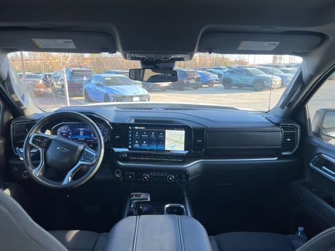 Used 2025 Chevrolet Silverado 1500 RST w/ Z71 Off-Road Package image 20