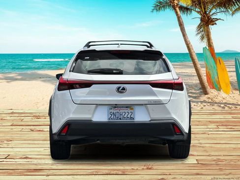 Used 2024 Lexus UX 250h FWD image 5