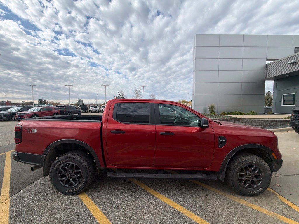 Used 2024 Ford Ranger XLT w/ Equipment Group 301A Mid AWD/4WD image 2
