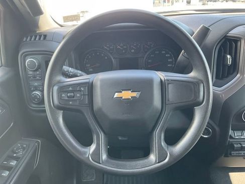 Used 2023 Chevrolet Silverado 1500 Custom AWD/4WD image 11