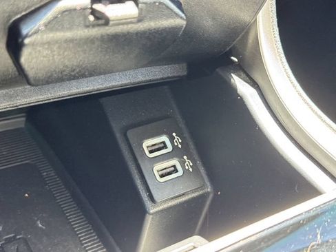 Used 2020 Ford Edge ST-Line FWD image 28