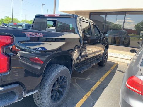 Used 2019 Chevrolet Silverado 1500 LT Trail Boss AWD/4WD image 7