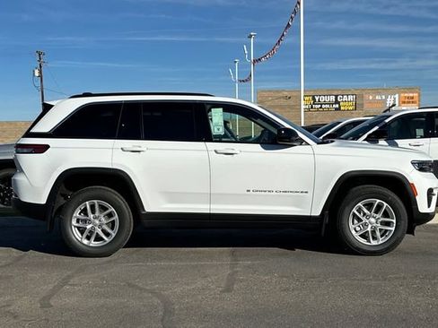 New 2025 Jeep Grand Cherokee Laredo X RWD image 6