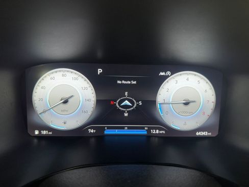 Used 2023 Hyundai Santa Fe Limited AWD/4WD image 7