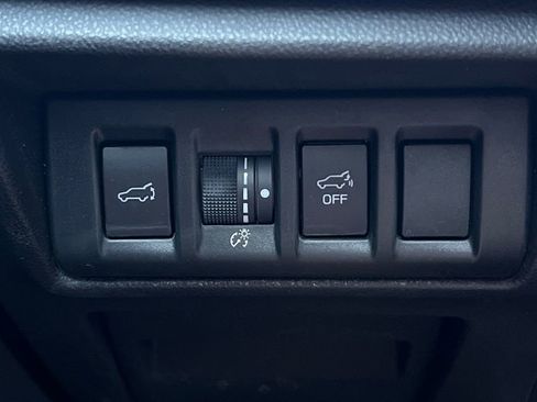 Used 2023 Subaru Outback Touring XT AWD/4WD image 33