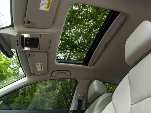 Used 2024 Honda Accord Touring image 35