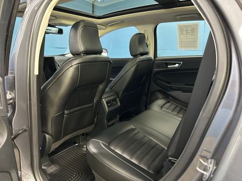 Used 2022 Ford Edge SEL w/ Convenience Package image 34